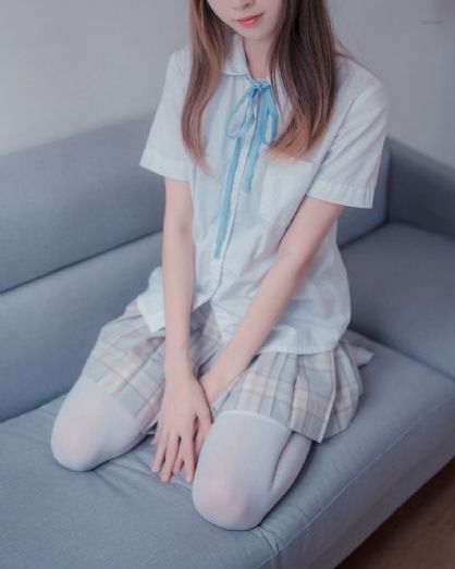 年轻善良的嫂子3