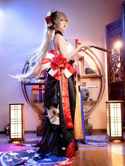 布拉芙夫人在线